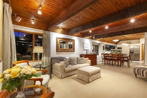 Photo of property in 9-11 Rosebank Grove, Waikanae, 5036