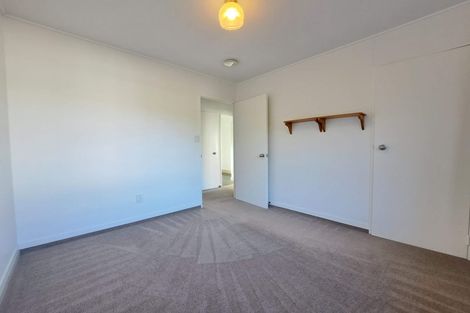 Photo of property in 146 Lynn Road, Bayview, Auckland, 0629