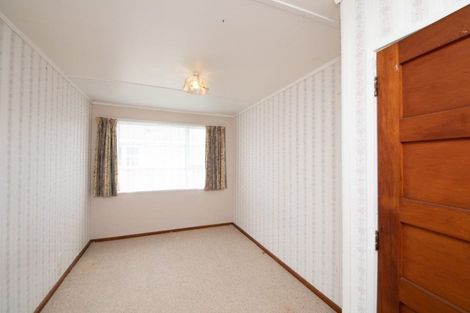 Photo of property in 71 Andrew Avenue, Roslyn, Palmerston North, 4414