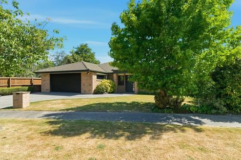 Photo of property in 15 Blowers Place, Halswell, Christchurch, 8025