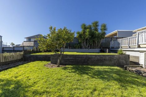 Photo of property in 16 Bulteel Street, New Plymouth, 4310