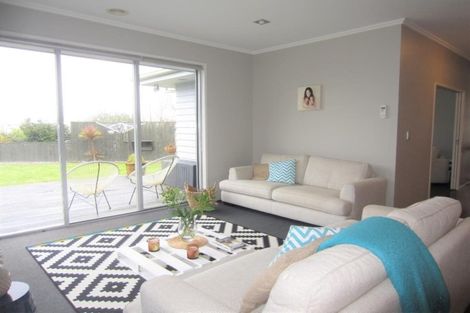 Photo of property in 8 Grenache Place, Rototuna, Hamilton, 3210