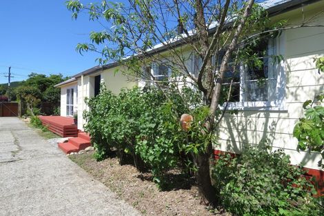 Photo of property in 84 Buller Road, Reefton, 7830