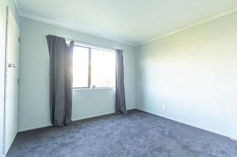 Photo of property in 56 Geraldine Crescent, Cloverlea, Palmerston North, 4412