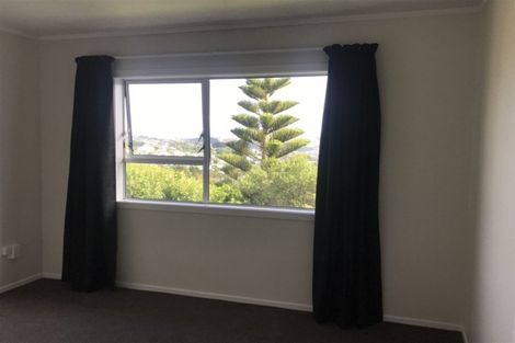 Photo of property in 59 Baylands Drive, Newlands, Wellington, 6037