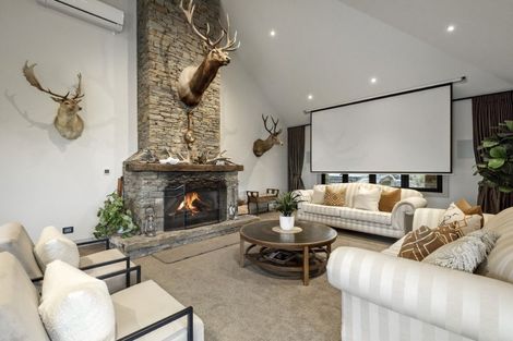 Photo of property in 255 Clifton Road, Whitford, Howick, 2571