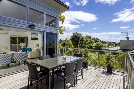 Photo of property in 48a Penzance Road, Mairangi Bay, Auckland, 0630