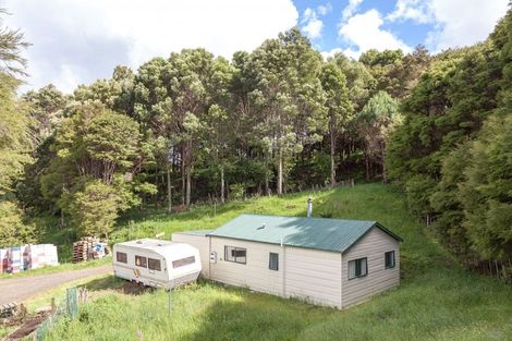 Photo of property in 195 Kapowai Road, Whenuakite, Whitianga, 3591