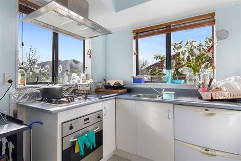 Photo of property in 16 Frank Bunce Grove, Flat Bush, Auckland, 2019