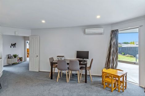 Photo of property in 24 Masefield Drive, Rolleston, 7614