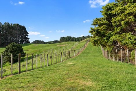 Photo of property in 1276 Weranui Road, Wainui, Silverdale, 0994
