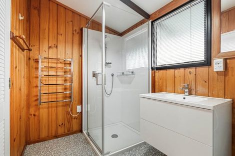 Photo of property in 74 Ladies Mile, Manly, Whangaparaoa, 0930