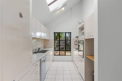 Photo of property in 1/8 Cottesmore Close, Burnside, Christchurch, 8053