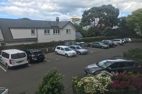 Photo of property in Hobson Court Flats, 15/70 Hobson Street, Thorndon, Wellington, 6011