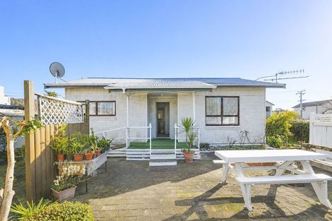 Photo of property in 23a Kawaha Point Road, Fairy Springs, Rotorua, 3015