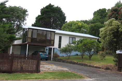 Photo of property in 54 Saffron Street, Birkdale, Auckland, 0626