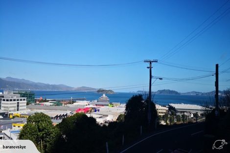 Photo of property in 8 Korokoro Road, Korokoro, Lower Hutt, 5012