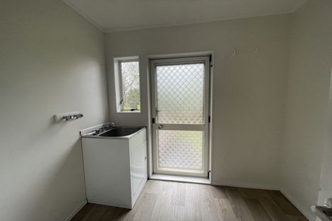 Photo of property in 5 Mira Place, Windsor Park, Auckland, 0632