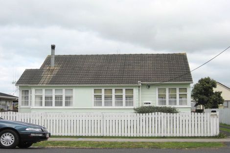 Photo of property in 102 Willoughby Street, Thames, 3500