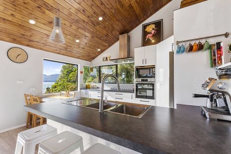 Photo of property in 262 Spencer Road, Lake Tarawera, Rotorua, 3076