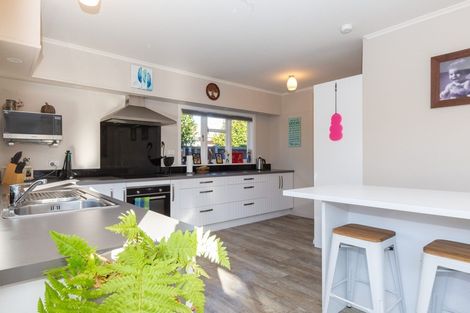 Photo of property in 21 Weir Place, Hoon Hay, Christchurch, 8025