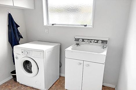 Photo of property in 129 Seabury Avenue, Foxton Beach, Foxton, 4815