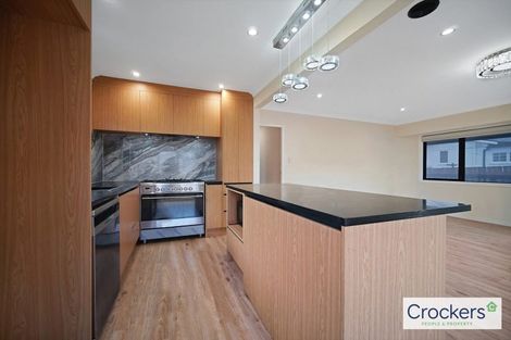 Photo of property in 1/22 Fruitvale Road, New Lynn, Auckland, 0600