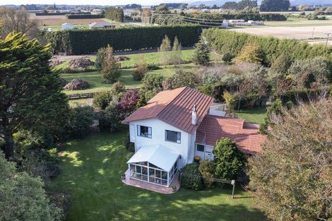 Photo of property in 210 Bruce Road, Levin, 5510