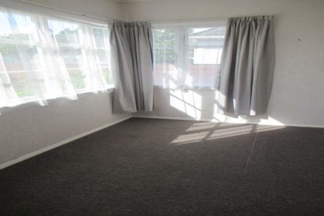 Photo of property in 27 Hall Crescent, Epuni, Lower Hutt, 5011