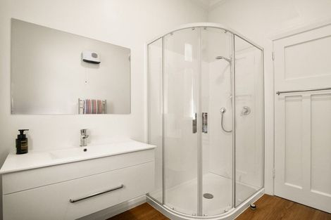 Photo of property in 268 Macandrew Road, Forbury, Dunedin, 9012