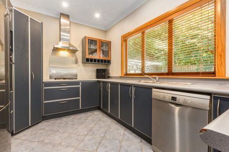 Photo of property in 10 Gloucester Street, Silverstream, Upper Hutt, 5019