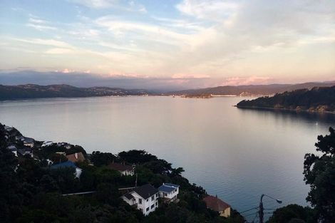 Photo of property in 122 Grafton Road, Roseneath, Wellington, 6011