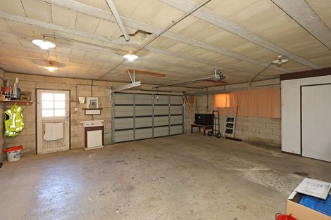 Photo of property in 16 Percy Street, Weston, Oamaru, 9401