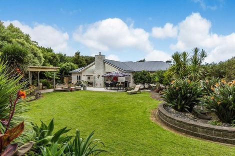 Photo of property in 247 Paremoremo Road, Lucas Heights, Auckland, 0632