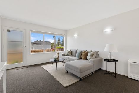 Photo of property in 2/2 Quebec Road, Milford, Auckland, 0620