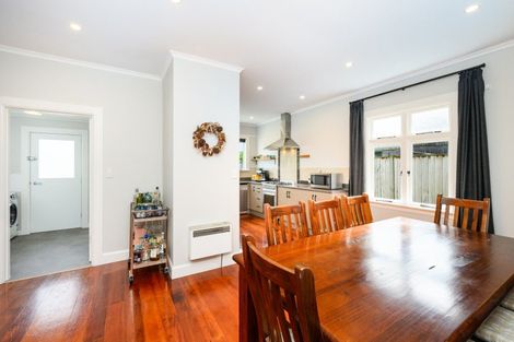 Photo of property in 10 Kingswood Street, Takaro, Palmerston North, 4412