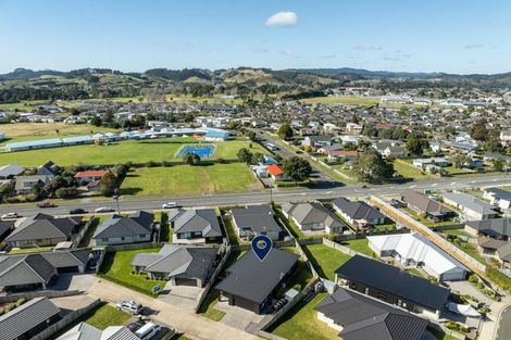 Photo of property in 2 Tupeia Lane, Tikipunga, Whangarei, 0112