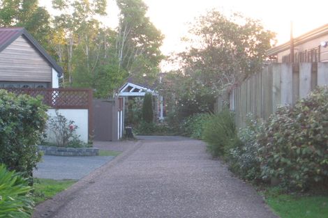 Photo of property in 29 Glucina Avenue, West Harbour, Auckland, 0618