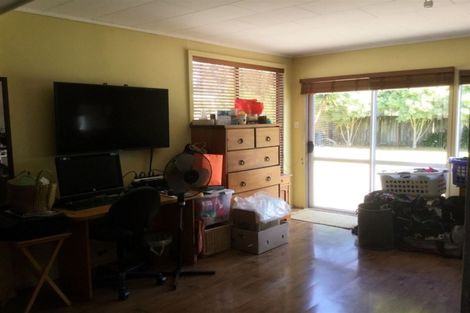 Photo of property in 39 Avondale Road, Avondale, Auckland, 1026