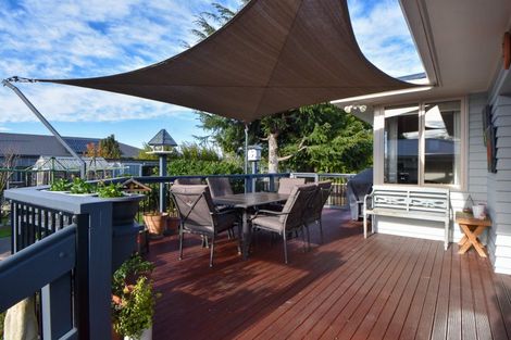 Photo of property in 240 High Street North, Carterton, 5713