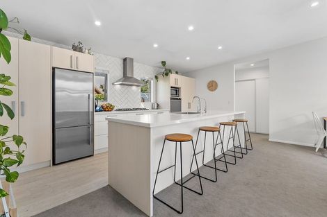 Photo of property in 8 Bell Street, Lake Hawea, Wanaka, 9382