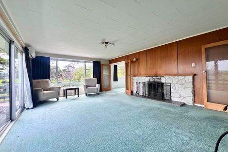 Photo of property in 102 Paekakariki Hill Road, Pauatahanui, Porirua, 5381