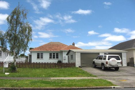 Photo of property in 12 Mason Avenue, Pukekohe, 2120