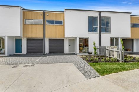 Photo of property in 35 Roundel Crescent, Whenuapai, Auckland, 0618
