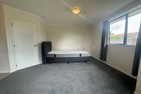 Photo of property in 2 Vine Street, Hillcrest, Hamilton, 3216