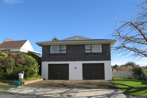 Photo of property in 18 Vincent Place, Dinsdale, Hamilton, 3204