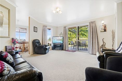 Photo of property in 9 Glenside Rise, Grandview Heights, Hamilton, 3200