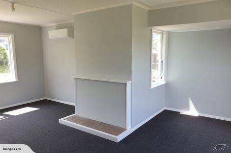 Photo of property in 78-80 Hereford Street, Cannons Creek, Porirua, 5024