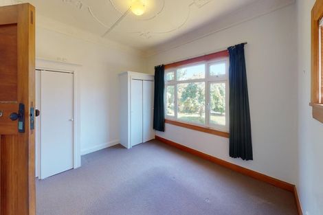 Photo of property in 48 Manson Street, Terrace End, Palmerston North, 4410