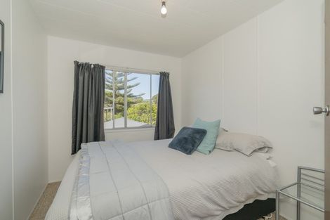 Photo of property in 180 Captain Cook Road, Cooks Beach, Whitianga, 3591